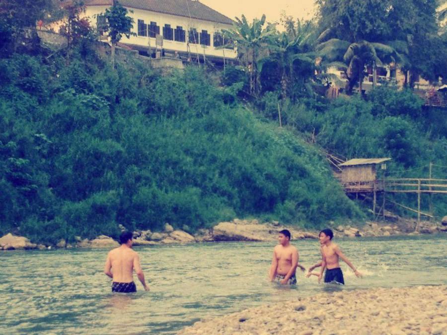 อนันดา @ หลวงพระบาง ประเทศลาว