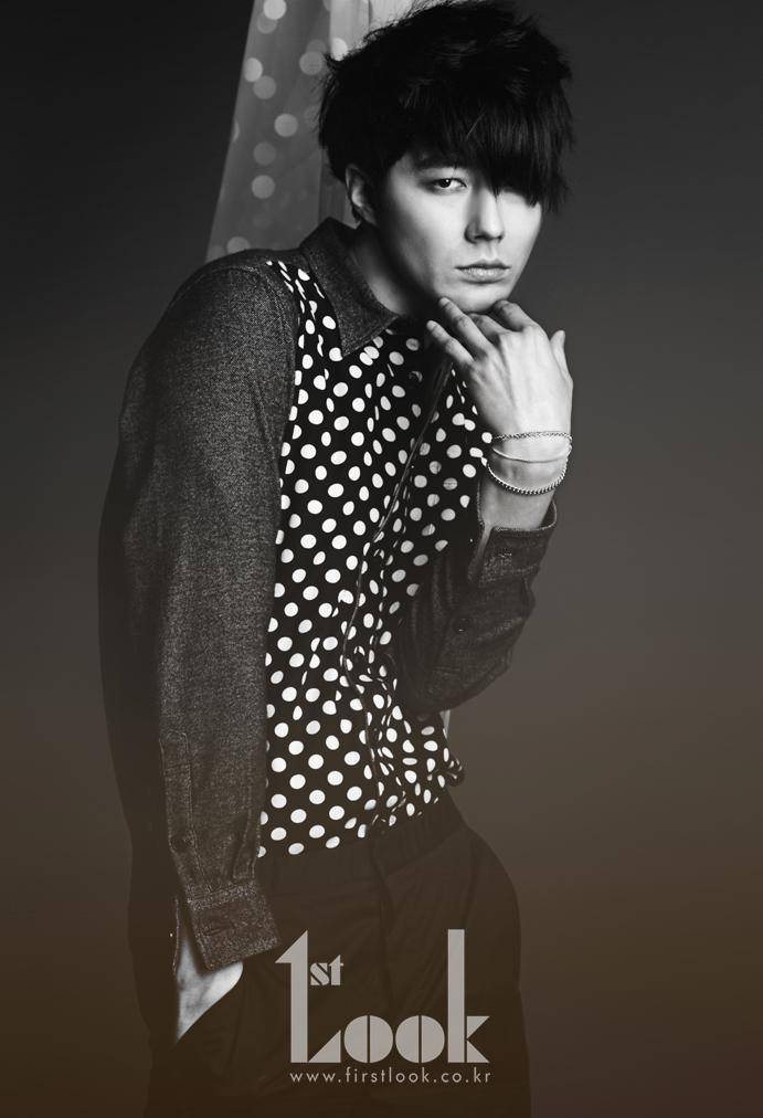 Jo In Sung @ 1st Look vol.16 March 2012