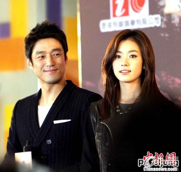 บุกกองถ่ายฮันฮโยจู ดาราเกาหลีทงอีติดในลิสต์ท็อปเท็นดังระดับ เอชีย