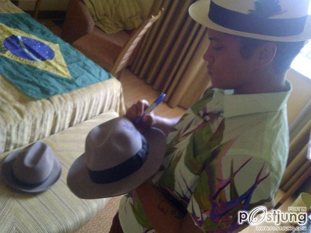 ฝากเพจ Bruno Mars Thailand Fans ค่ะ