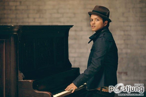ฝากเพจ Bruno Mars Thailand Fans ค่ะ