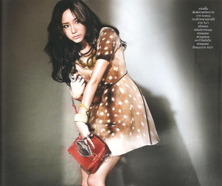 เต้ย จรินทร์พร @ MADAME FIGARO no.104 March 2012