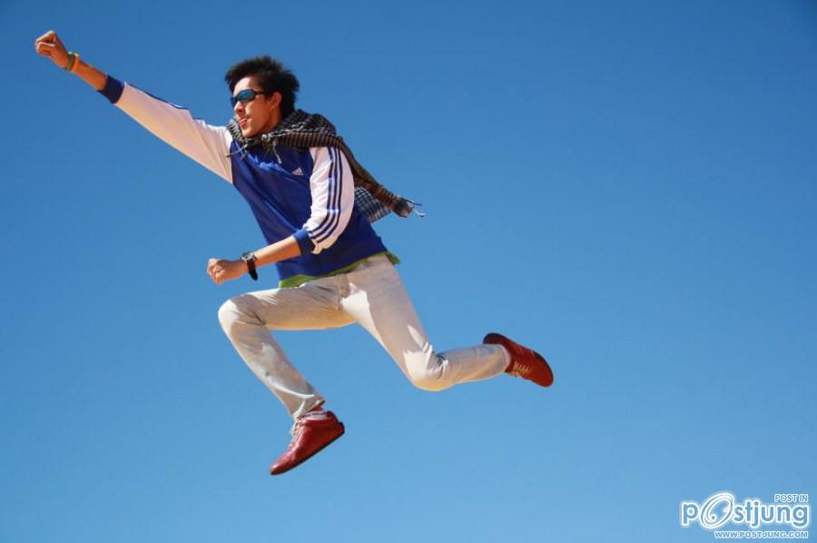 ภาพโดดมันๆ levi's jumping