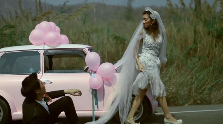 &ldquo;ปาล์ม&rdquo; ควง &ldquo;ลุลา&rdquo; ถ่าย MV. &ldquo;ที่สุดในโลก&rdquo;