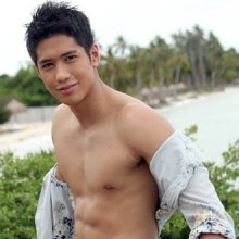 หนุ่ม กล้ามโตๆ