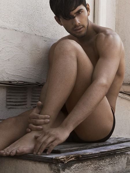 FEATURED MODEL: NIKOLAS BY PHOTOGRAPHER NATE JENSEN