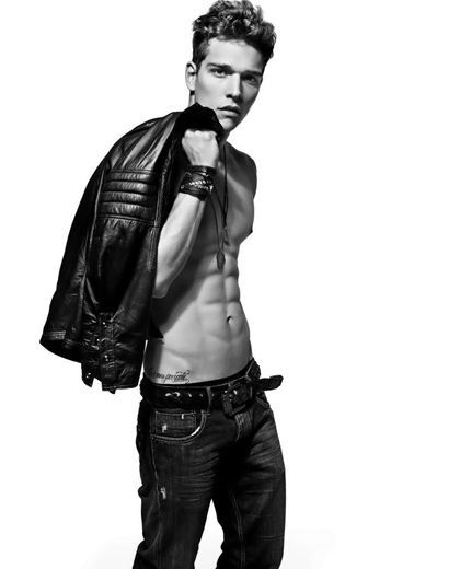 Alexandre Cunha for Bowen London UK : HQ images