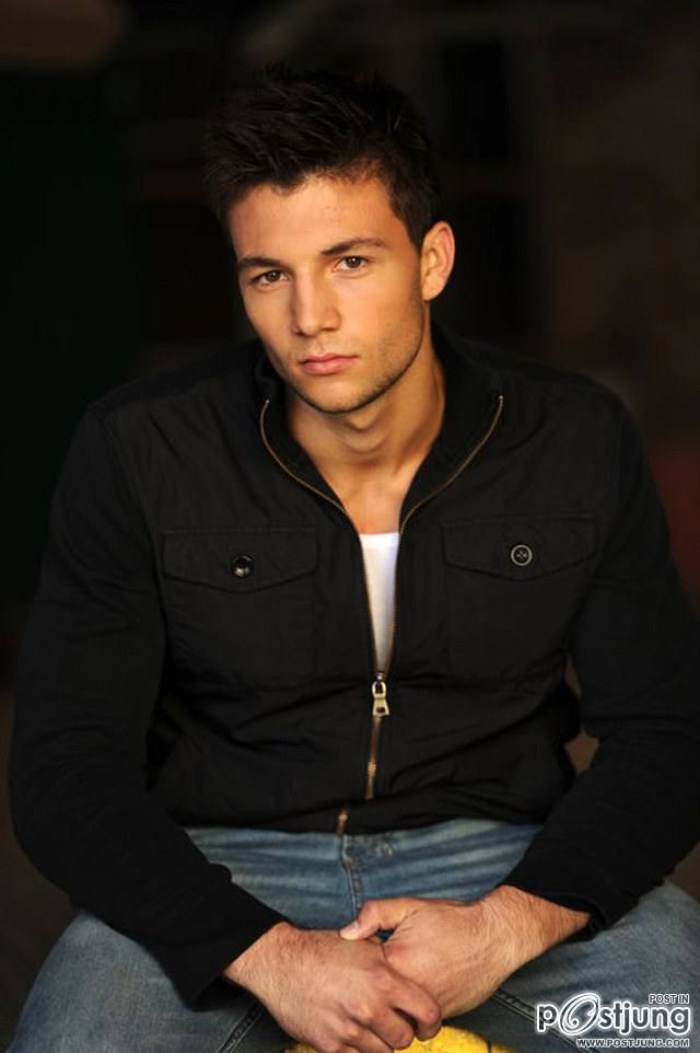 Random Model: Justin