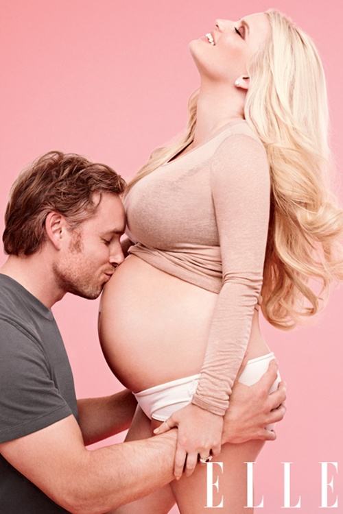 Jessica Simpson Pregnant and Nude For Elle Magazine April 2012