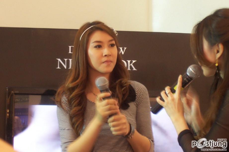 เชียร์ ... น่าร๊ากกก อ่ะ ^-^