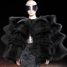 Paris Fashion Week : Alexander McQueen F/W 2012