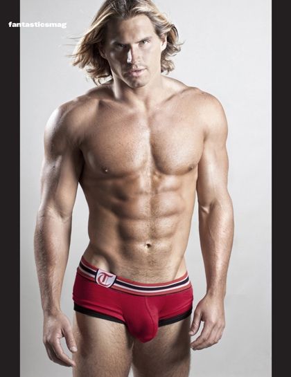 Michael Holland for Timoteo : HQ images