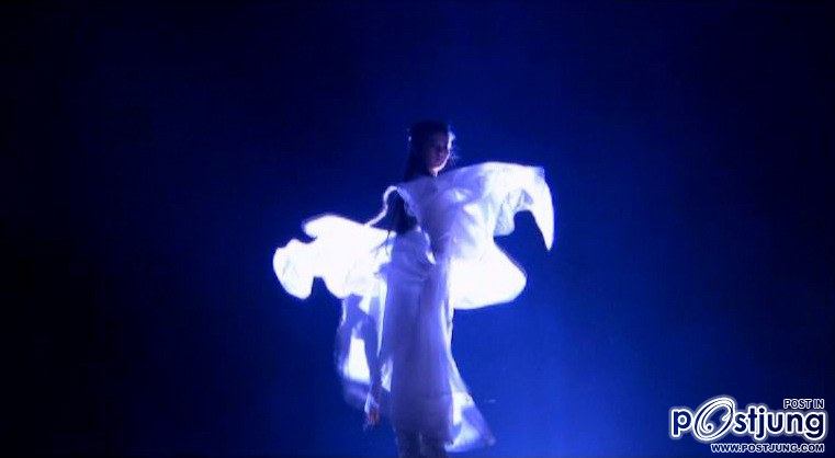 ท่าต่อสู้ แม่นาง หลิว อี้ เฟย สวยงามมาก