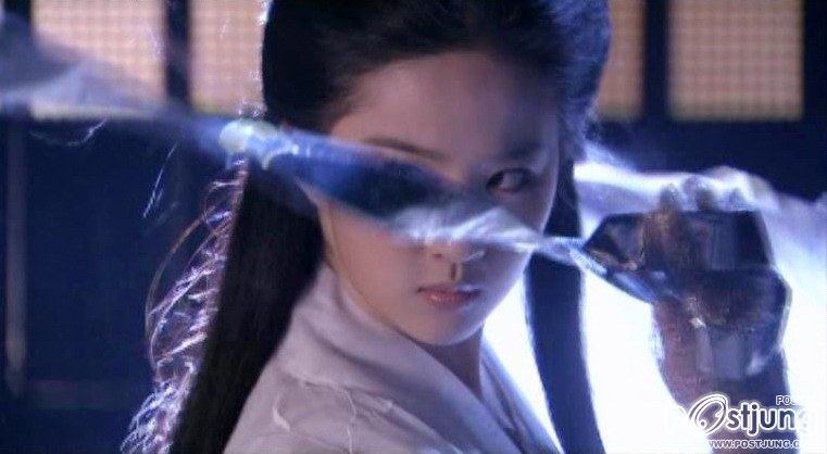 ท่าต่อสู้ แม่นาง หลิว อี้ เฟย สวยงามมาก