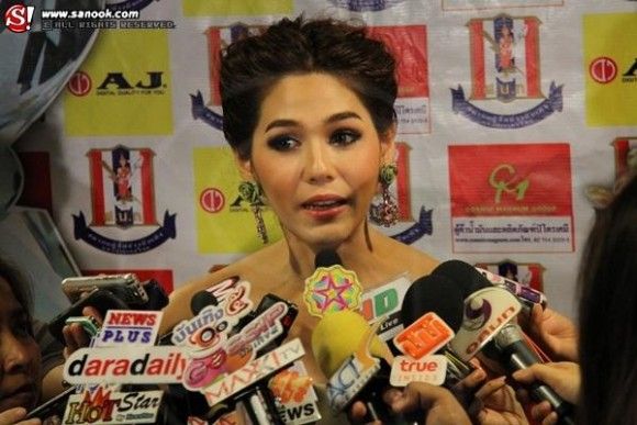 รางวัลมณีเมขลาดีเด่นยอดนิยม รางวัลประเภทละคร