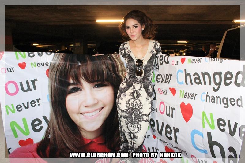 ชมพู่ อารยา ในงานมหกรรมฉลองครบรอบ 42 ปี ช่อง3 เพราะรัก..จึงจัดให้