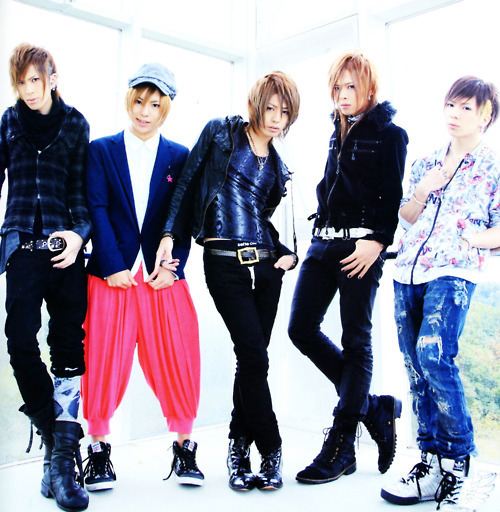 J-ROCK [ViViD]