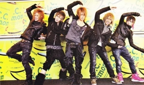 J-ROCK [ViViD]