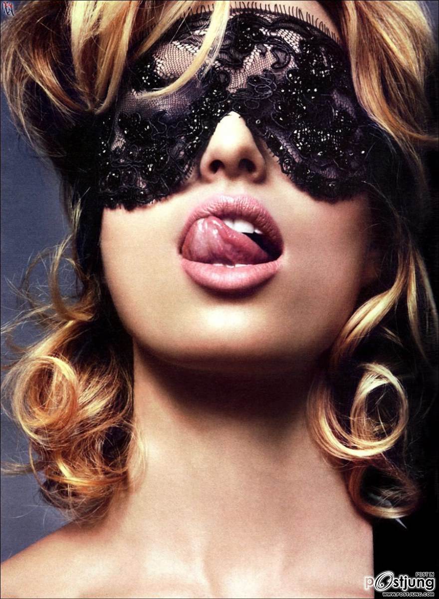 Karolina Kurkova @ GQ Germany April 2012