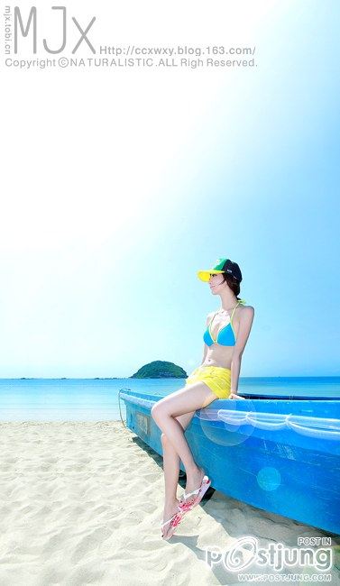 ล่นน้ำกันไหม กับสาวหมวย สวยเซ็กซี่ การันตีความขาว 2