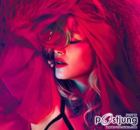 Madonna เตรียม Premiere MV ใหม่ Girl Gone Wild