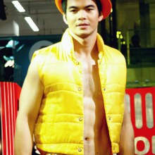 นายแบบหุ่นดีนะ