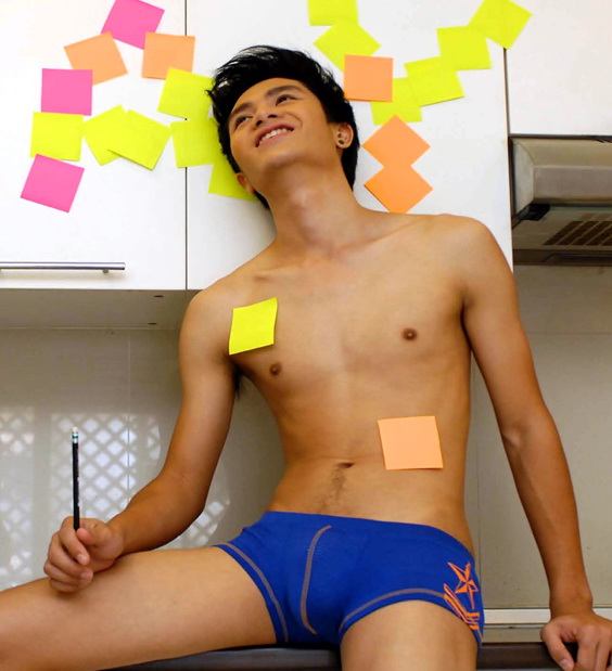 นำมาด้วย เอเอ