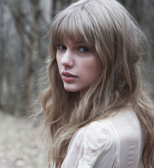 "เทย์เลอร์ สวิฟต์" ครองแชมป์ ทำรายได้สูงสุด