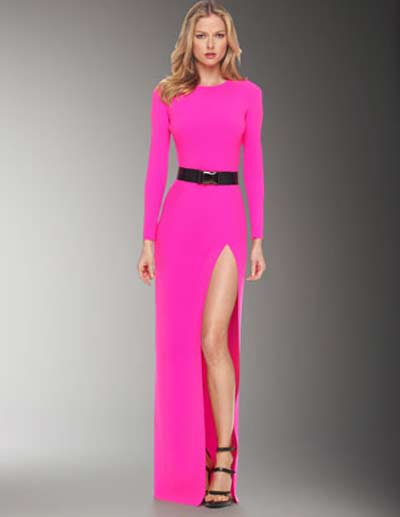 สวยหรูอลังการ!! แฟชั่น ชุดราตรียาวผ่าข้าง สุดเซ็กซี่