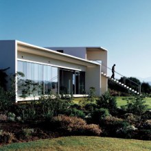 Contemporary Concrete, Glass and Steel House on Chile’s Architecture Row