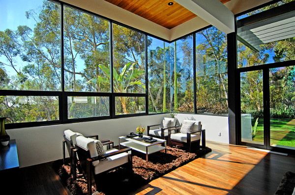 Luxury House Makes Modern Luxury a Daily Event in Beverly Hills