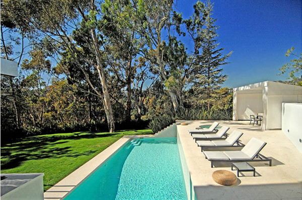 Luxury House Makes Modern Luxury a Daily Event in Beverly Hills