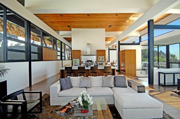 Luxury House Makes Modern Luxury a Daily Event in Beverly Hills