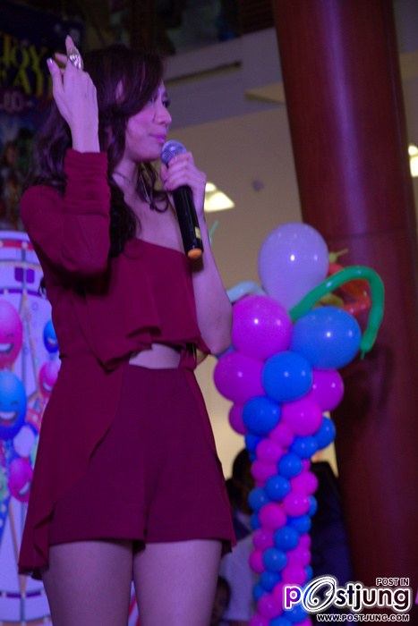 สวยงามไปกับ"อั้ม พัชราภา"@TOYOTA PHUKET !!