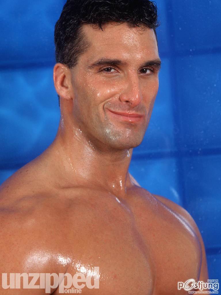 ซูมอกแน่นๆ