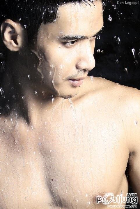 ตี๋หล่อๆ