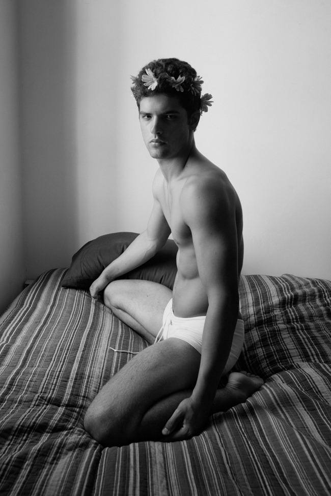 MASCULINE DOSAGE: TAYLOR SIMMONS BY PHOTOGRAPHER SEAN P. WATTERS