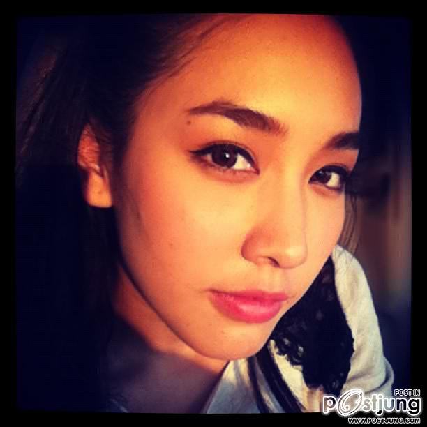 มิน พีชญา