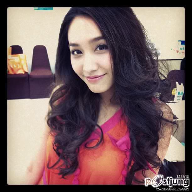 มิน พีชญา