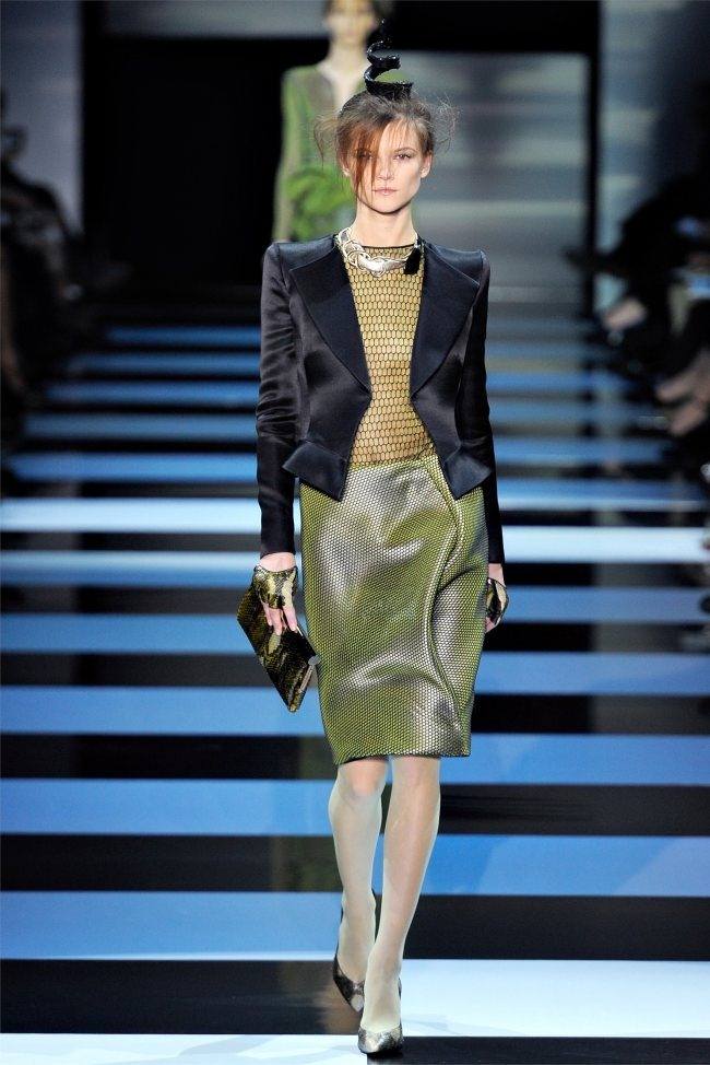 PARIS HAUTE COUTURE: ARMANI PRIVÉ SPRING 2012 COUTURE