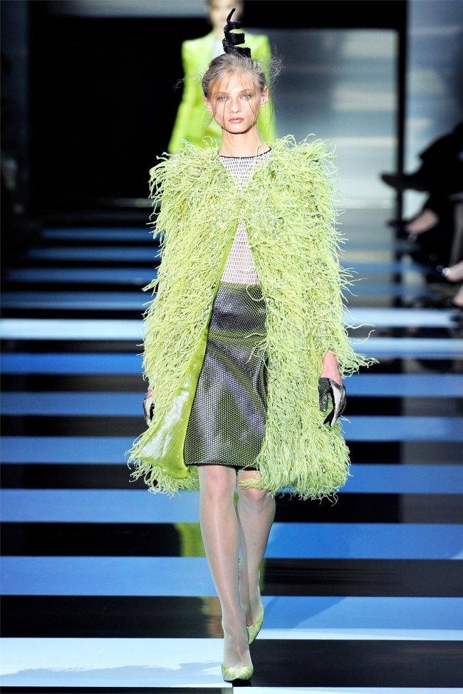 PARIS HAUTE COUTURE: ARMANI PRIVÉ SPRING 2012 COUTURE