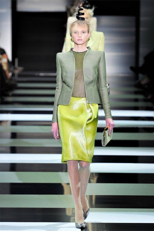 PARIS HAUTE COUTURE: ARMANI PRIVÉ SPRING 2012 COUTURE