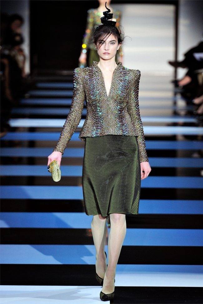 PARIS HAUTE COUTURE: ARMANI PRIVÉ SPRING 2012 COUTURE