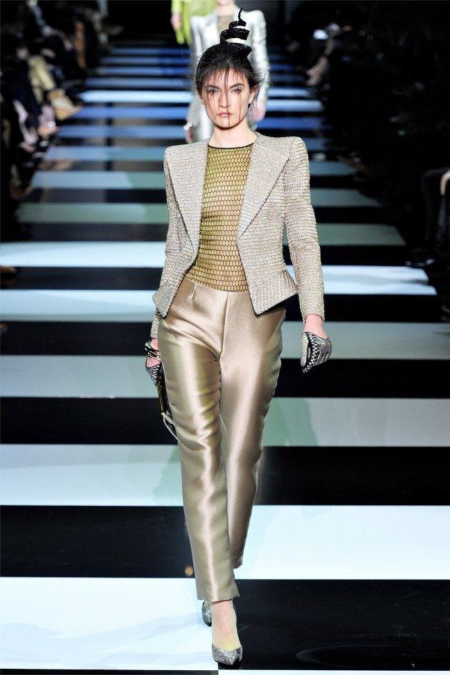 PARIS HAUTE COUTURE: ARMANI PRIVÉ SPRING 2012 COUTURE