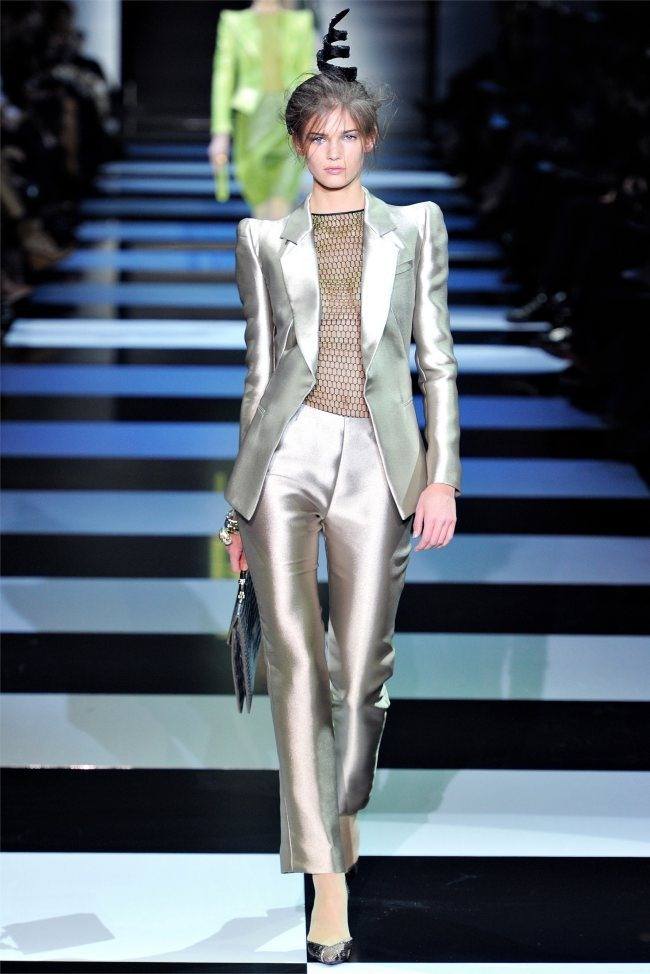 PARIS HAUTE COUTURE: ARMANI PRIVÉ SPRING 2012 COUTURE