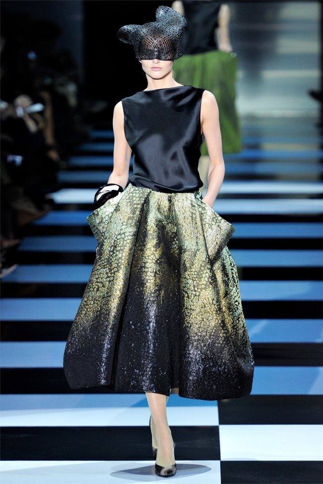 PARIS HAUTE COUTURE: ARMANI PRIVÉ SPRING 2012 COUTURE