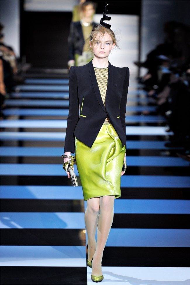 PARIS HAUTE COUTURE: ARMANI PRIVÉ SPRING 2012 COUTURE