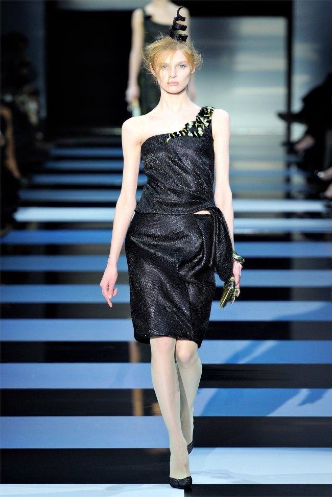 PARIS HAUTE COUTURE: ARMANI PRIVÉ SPRING 2012 COUTURE