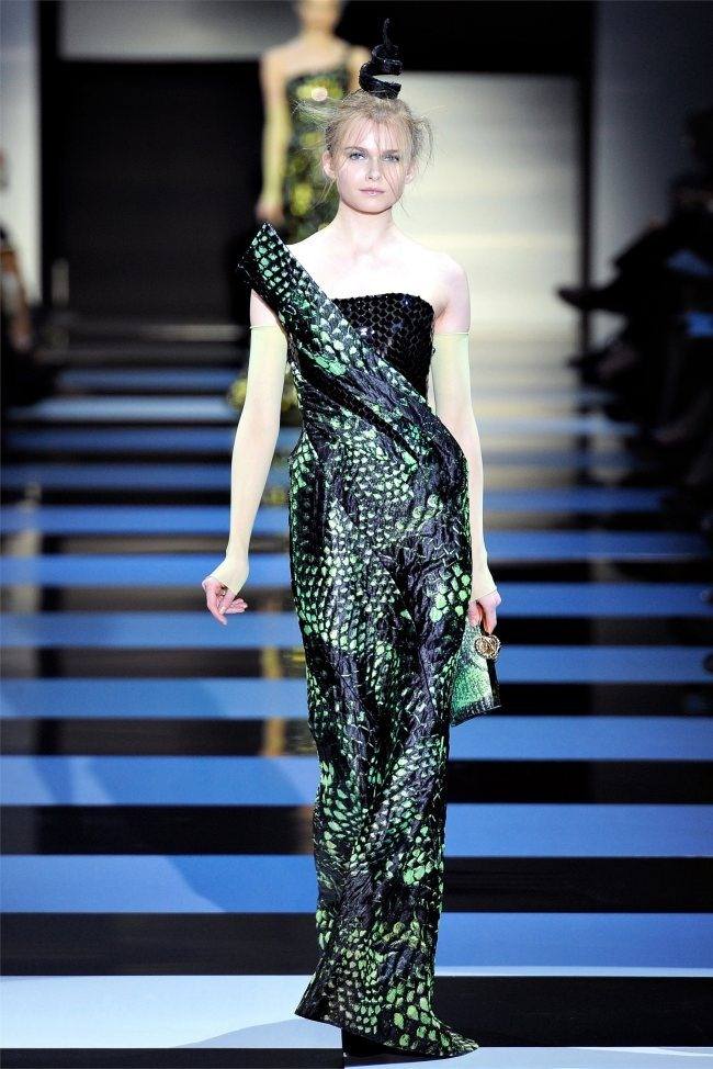 PARIS HAUTE COUTURE: ARMANI PRIVÉ SPRING 2012 COUTURE