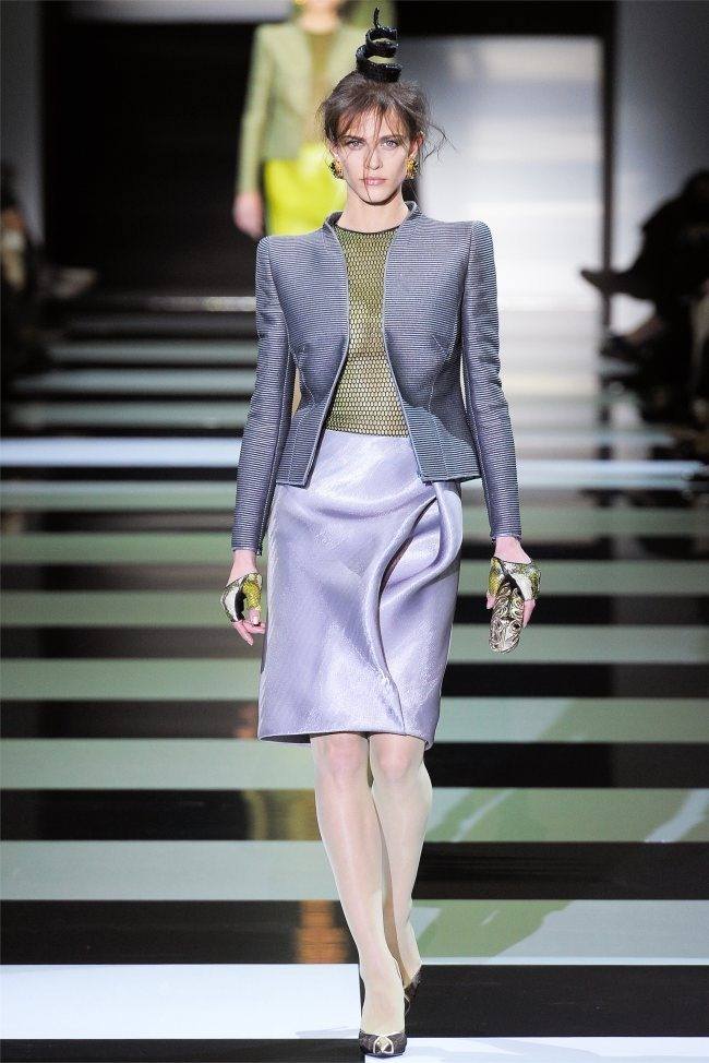 PARIS HAUTE COUTURE: ARMANI PRIVÉ SPRING 2012 COUTURE